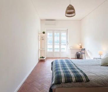 Rua Tristão Vaz, Lisbon, Lisbon 1400-104 - Photo 1