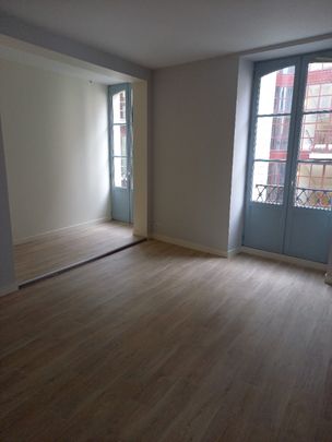 LAVAL, centre ville appt T3 de 85 m² - Photo 1