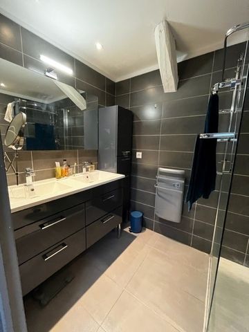 Location Appartement 3 pièces 71m² BLOIS 41000 - Photo 4