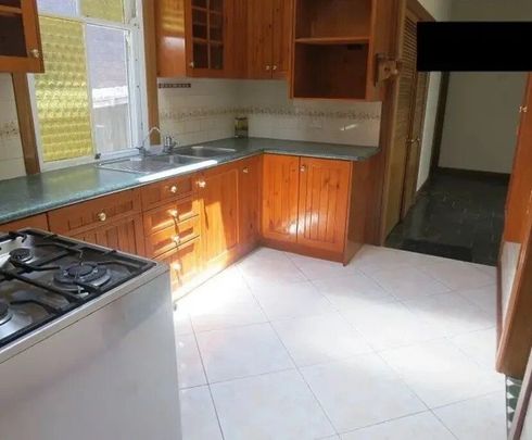 Hurstville Grove - Photo 1