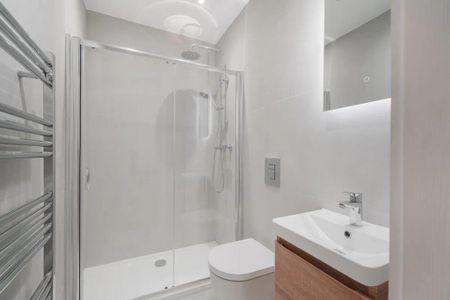 3 bedroom flat to rent - Photo 5