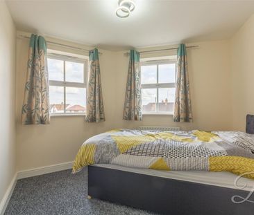 2 bedroom - Photo 4