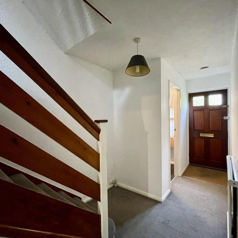 3 bedroom semi-detached house to rent - Photo 1