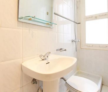 Calle de Amado Nervo, Madrid, Community of Madrid 28007 - Photo 5