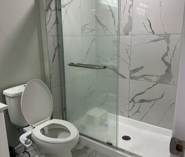 For Lease - 31 Elverton Crescent Unit# BSMT, Brampton, Ontario - Photo 2