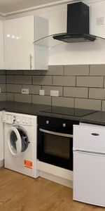 Winchester House, Bishops Walk - Photo 4