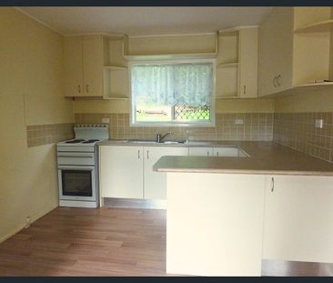 Peaceful Ferny Grove Living in a Family-Friendly Pocket - Photo 3