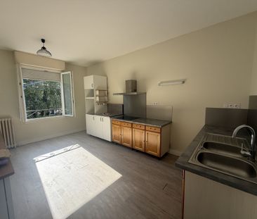 Location Maison 4 pièces 89m² ANGERS 49000 - Photo 2