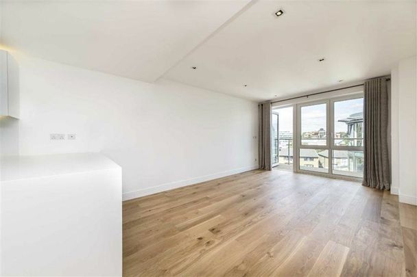 Kew Bridge Road, Kew, TW8 - Photo 1