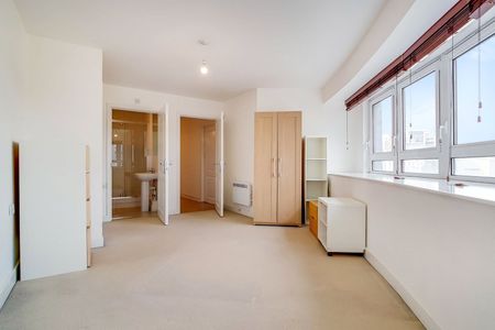 Tarves Way Greenwich SE10 - Photo 5