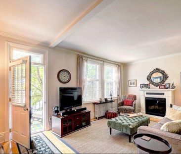 4 1/2 meublé Quartier Montcalm Québec - Furnished 2-bedroom apartme... - Photo 1