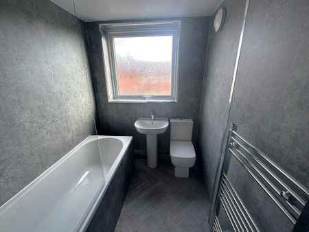 Cleadon Street Byker Newcastle-upon-Tyne - Photo 3