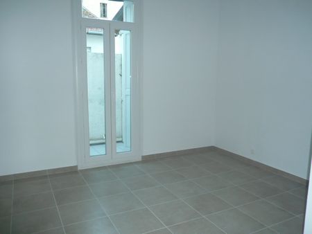 Appartement 3 pièces à louer à PERPIGNAN - Photo 2