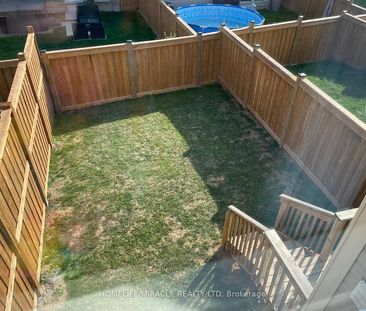 For Lease - 327 Pumpkin Pass, Hamilton, Ontario - Photo 5