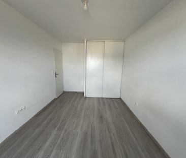 Location Appartement 2 pièces 43m² NANTES 44300 - Photo 2