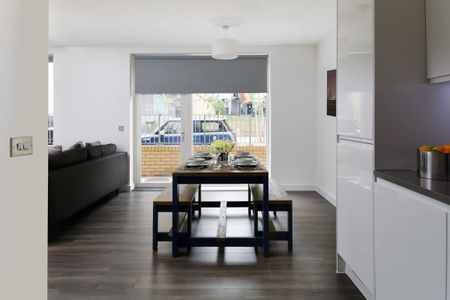 Batavia Road London SE14 - Photo 2