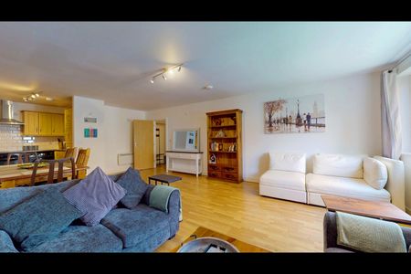 2 Bed Flat, Southwark Park Road, SE16 - Photo 3