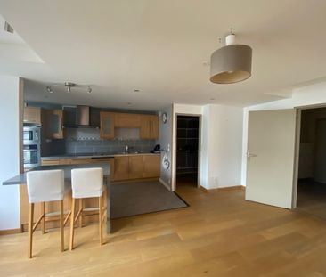 Location Appartement 4 pièces 84m² LA MADELEINE 59110 - Photo 6