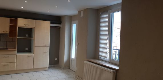 Location Appartement 3 pièces 53m² MULHOUSE 68200 - Photo 2