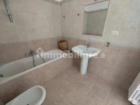 Trilocale viale Trieste 198, Monteroni di Lecce - Foto 3