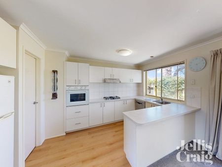 4/2 Cooma Street, Moorabbin - Photo 3