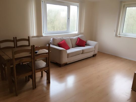 2 Bed Flat, The Peninsula Building, M7 - Photo 1