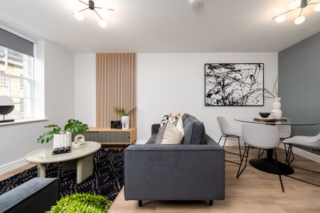 Park Street Room 2 - Photo 3