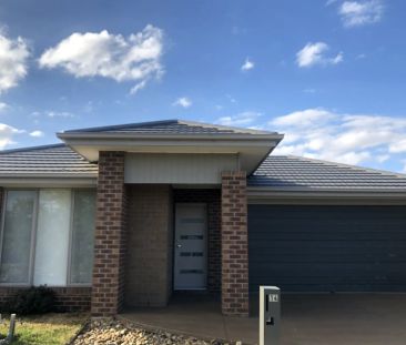 THIS PROPERTY FEATURES: - Photo 6