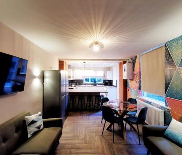 Room For Rent Colum Road, Cardiff - Photo 1