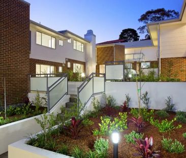 Luxurious Modern Apartment - Photo 5