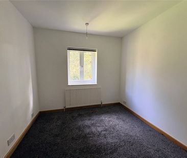 Coneygrey Spinney, Flintham, Newark, Nottinghamshire, NG23 - Photo 4