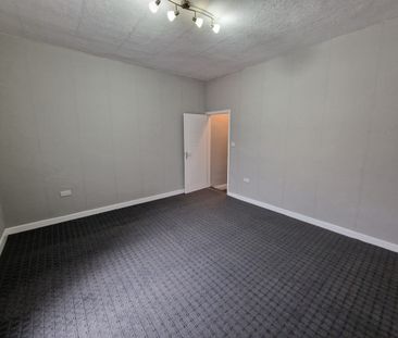 2 Bed Terraced House, Deans Road, M27 - Photo 6