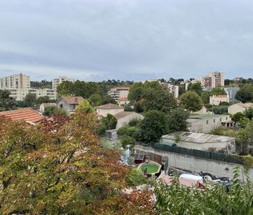 Location Appartement 2 pièces 33m² MARSEILLE 13ème - Photo 4