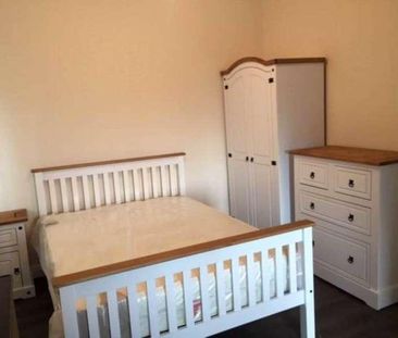 Walsall Road, Wednesbury, WS10 - Photo 1