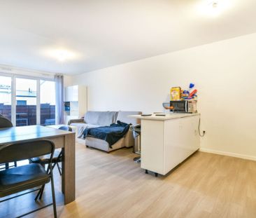 Location Appartement 3 pièces 62m² - Photo 2