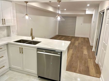 For Lease - 3060 Rotary Way Unit# 114, Burlington, Ontario - Photo 3