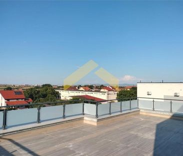 Penthouse 2 camere de inchiriat zona Micalaca - Fotografie 5