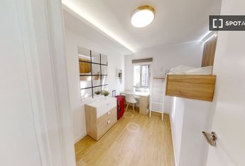 granada, Andalusia 18011