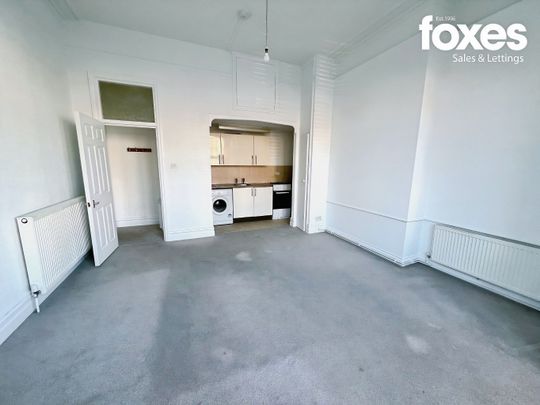 1 bed flat to rent in Talbot Road, Bournemouth, Dorset, BH9 2JF - Photo 1
