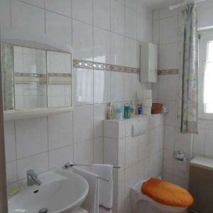 Ruhige 3 Zimmerwohnung am Stadtrand - Foto 3