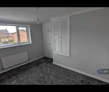 2 bedroom semi-detached house to rent - Photo 4