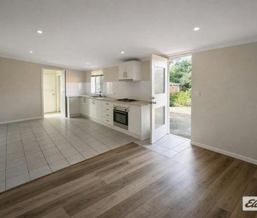 FREESTANDING 1 BEDROOM UNIT - Photo 2