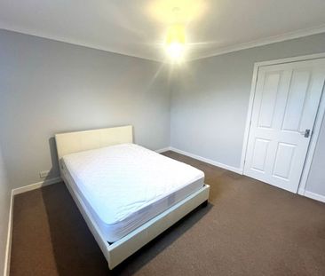 8 Taransay Crescent, AB16 6UG, Aberdeen - Photo 4