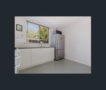 16 Roach Place, Orelia, WA 6167 - Photo 2