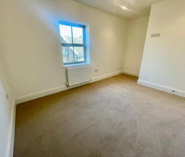 3 bedroom end of terrace house to rent - Photo 6