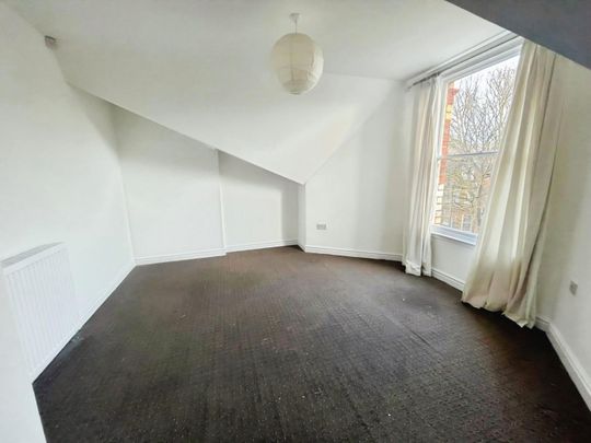 1 bedroom Flat To Let - Photo 1