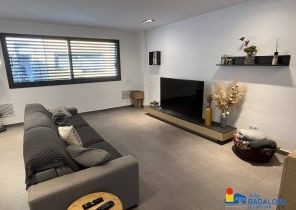 Chalet/casa adosado en venta, alquiler en Progrés