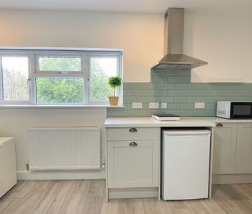 Room in a Shared House, Centenary Road, CV4 - Photo 5