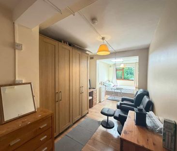 Palmerstown Drive, Palmerstown, Dublin 20 (Room To Rent - Room C) - Photo 4