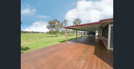 5 Bedroom House just 3 Minutes to Maitland CBD ! - Photo 5